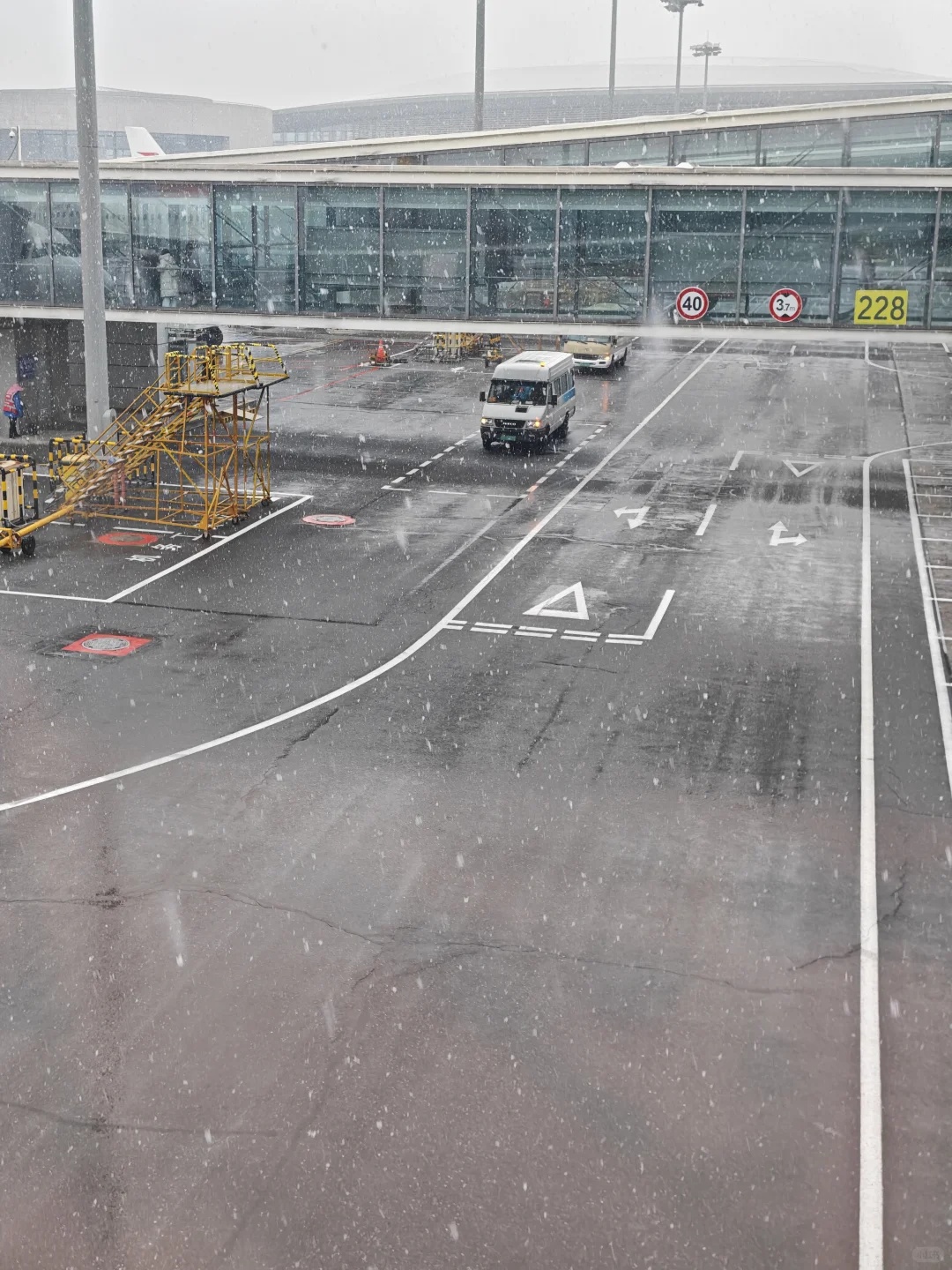 此时此刻，南京又下雪了！