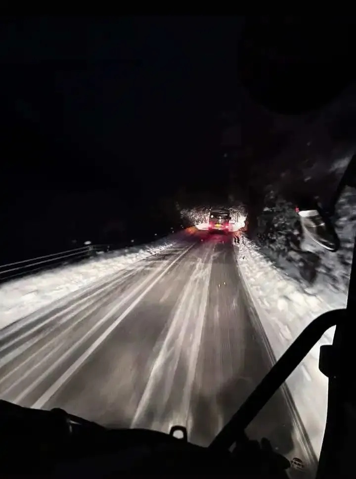 太白山景区就游客滞留致歉：1月2日购票入园的游客今年可免费再次入园游览一次