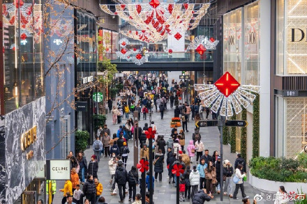 元旦假期成都吸睛更吸金