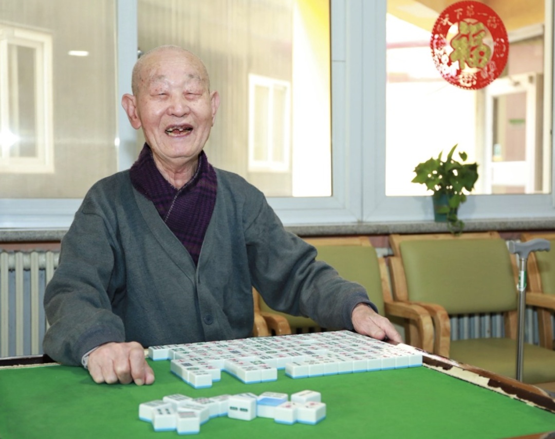 95岁巴菲特正式退休！他的4个“长寿投资秘诀”，人人都能跟着做