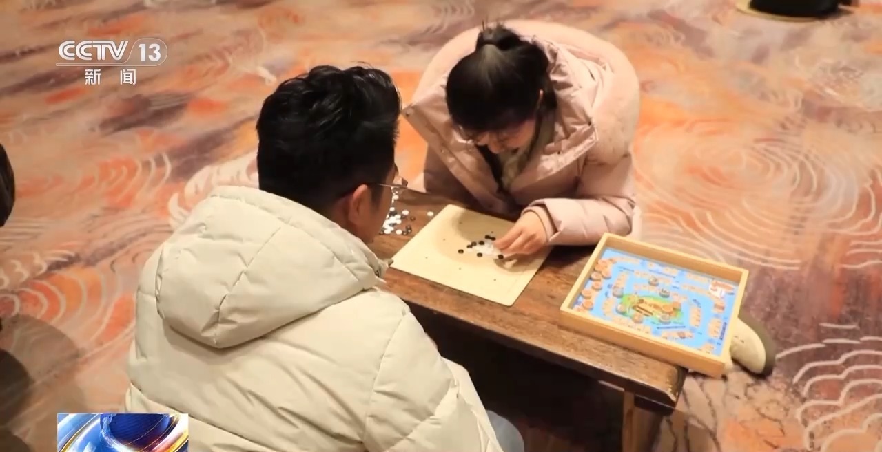 告别“到此一游”任务式打卡 00后假期旅游主打“爱你老己” 告别“到此一游”任务式打卡 00后假期旅游主打“爱你老己”