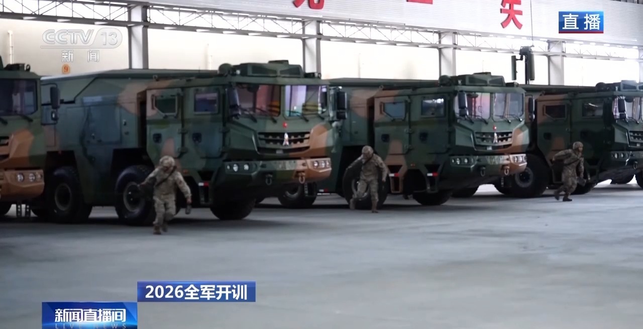 全流程实兵实装演练 直击东风快递新年开训现场