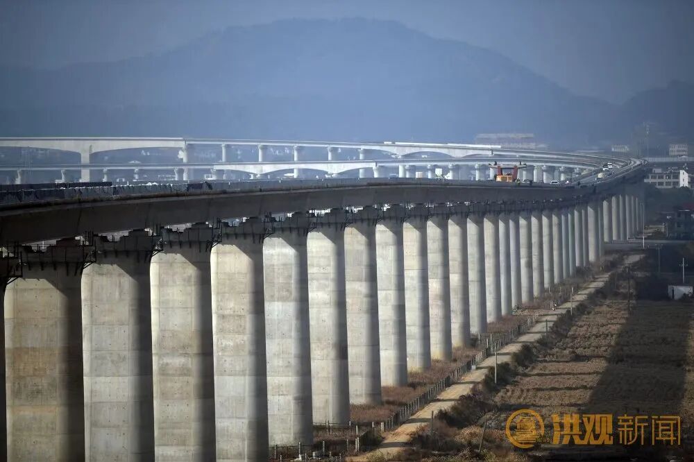 昌九高铁全线预制箱梁架设全部完成