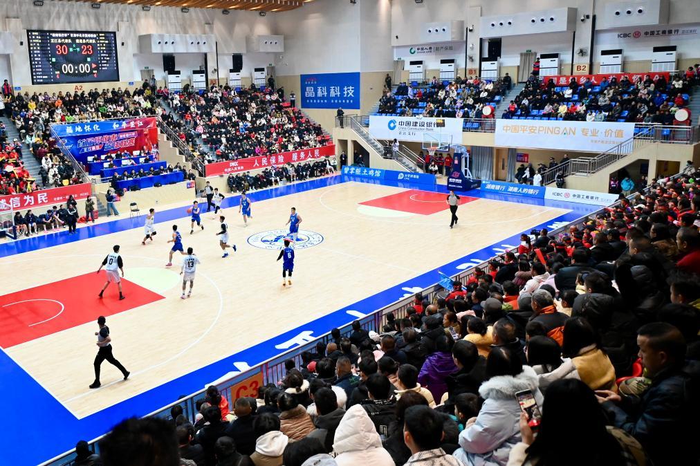 多元业态出新出彩 湖南假期消费“热气腾腾”