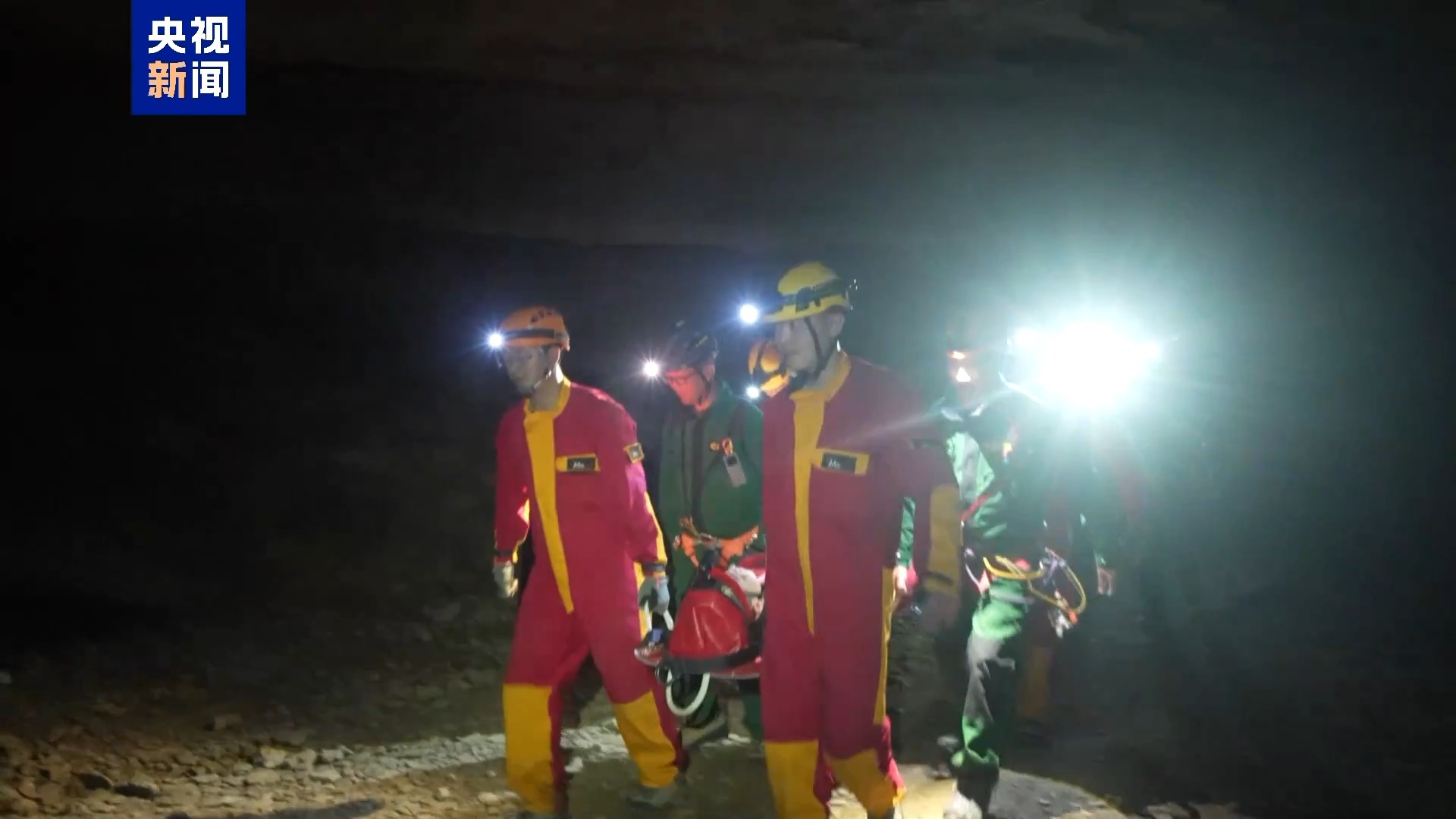 我国首次航天员洞穴训练圆满完成 揭秘“太空特训”细节