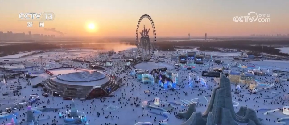 冰雪狂欢、古镇漫游……外国游客解锁中国游新玩法 新年入境游迎“开门红”