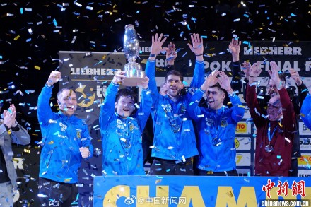 樊振东享受夺冠时刻