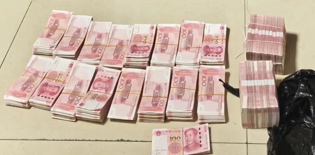 嫌疑人猛踩油门，警方抓捕现场曝光！