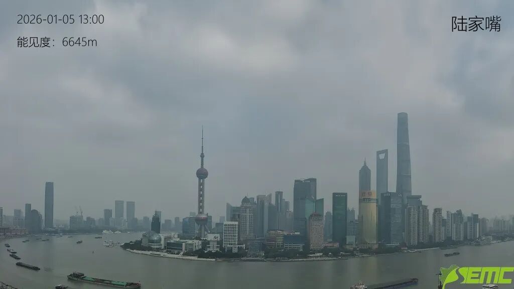 上海确认：下雪了！污染提醒：浓度逐渐上升，减少户外活动