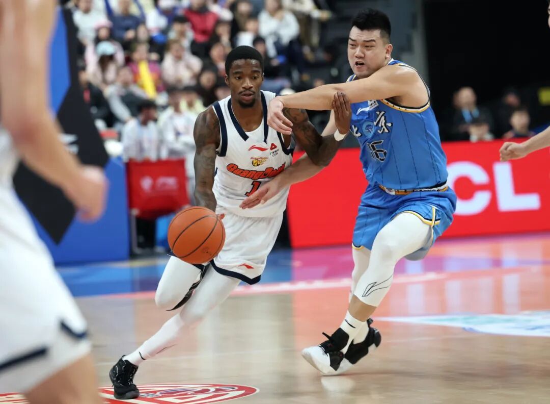 岁末年初，“体育+”掀起消费热