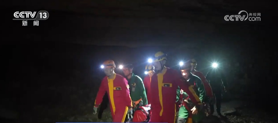 “任务导向+安全底线”实现精准平衡 我国首次航天员洞穴训练圆满完成