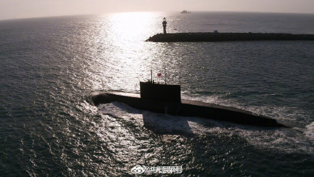 帅！潜艇大片怎么都看不够