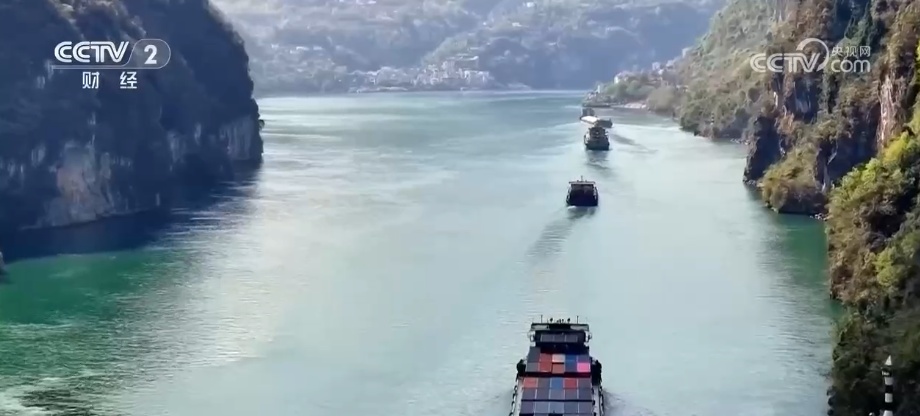 “数”览新答卷·绿色发展主战场带动作用凸显 长江母亲河焕发生机活力