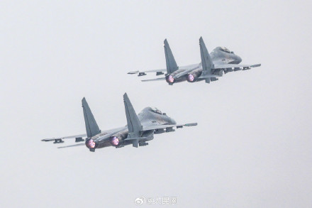 太帅了！空军新年度飞行训练硬核大图