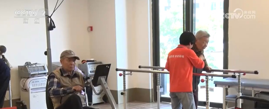 多视角感知银发消费热力轨迹 “数”看银发经济万亿级大市场加速向新