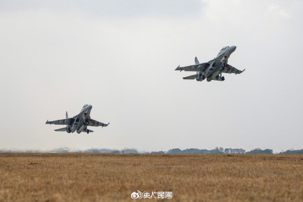 太帅了！空军新年度飞行训练硬核大图