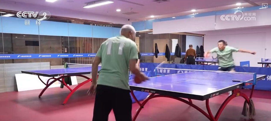 多视角感知银发消费热力轨迹 “数”看银发经济万亿级大市场加速向新