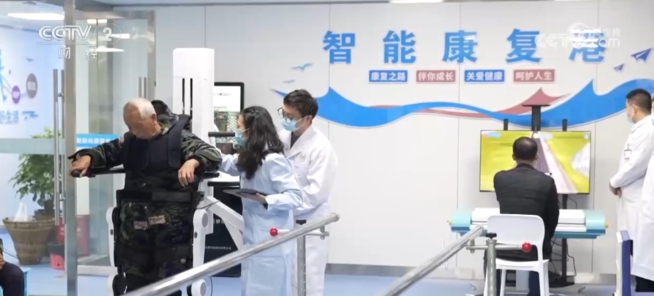 多视角感知银发消费热力轨迹 “数”看银发经济万亿级大市场加速向新