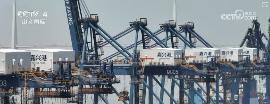 装卸忙！167.5亿、14亿、7亿……“硬核”数据印证中国外贸韧性与活力
