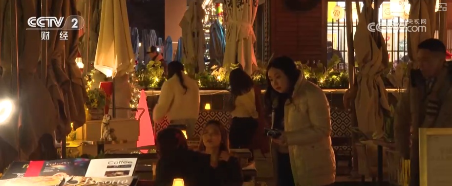 场景跨界上新“加速跑” 花样新“夜”态点亮夜经济托举消费升级