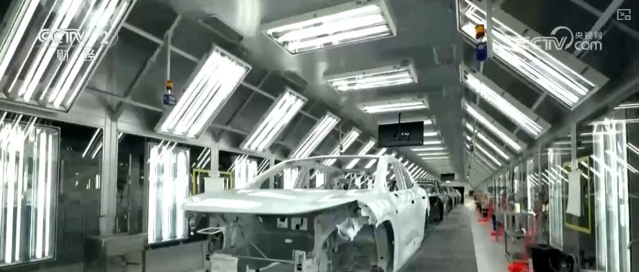 “数”览新答卷·绿色发展主战场带动作用凸显 长江母亲河焕发生机活力