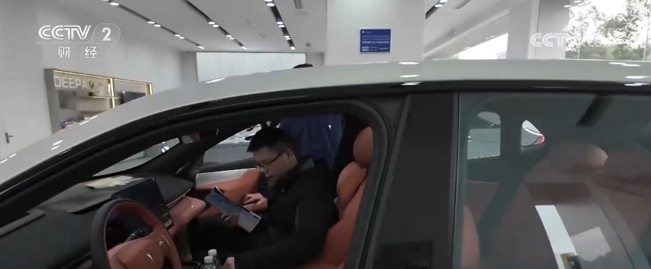 购置税减免从“免征”到“减半征收” 多维度观察开年汽车消费市场新变化 购置税减免从“免征”到“减半征收” 多维度观察开年汽车消费市场新变化