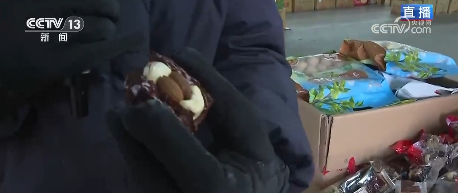 “菜篮子”“果盘子”量足价稳物丰 吃出人气“挤”出财气添彩火热“年经济” “菜篮子”“果盘子”量足价稳物丰 吃出人气“挤”出财气添彩火热“年经济”