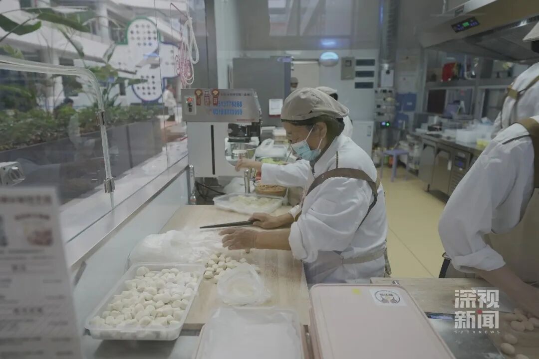 深圳这家特殊的饺子店,开在医院里 深圳这家特殊的饺子店,开在医院里