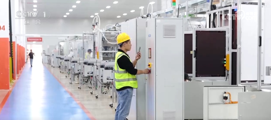 开年即冲刺！港口码头、重大工程、科技创新……各领域火热开局积聚经济发展“底气”