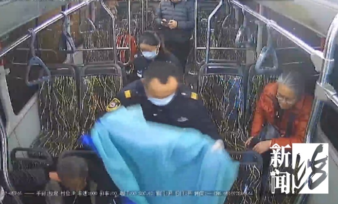 上海阿姨吓哭！差点以为老伴没了...“这些人救了我们一家的命”