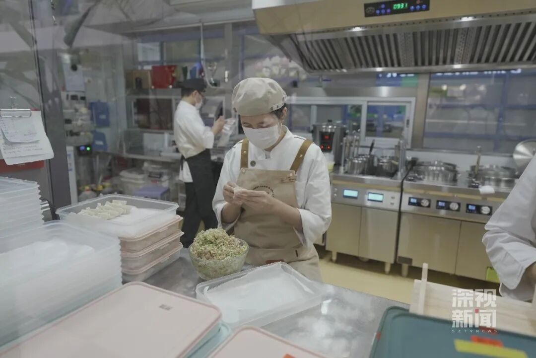 深圳这家特殊的饺子店,开在医院里 深圳这家特殊的饺子店,开在医院里