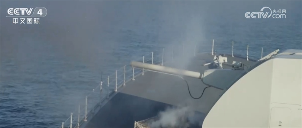跨昼夜、高强度、多课目,综合攻防!海军漯河舰赴多个海区开展综合演练 跨昼夜、高强度、多课目,综合攻防!海军漯河舰赴多个海区开展综合演练