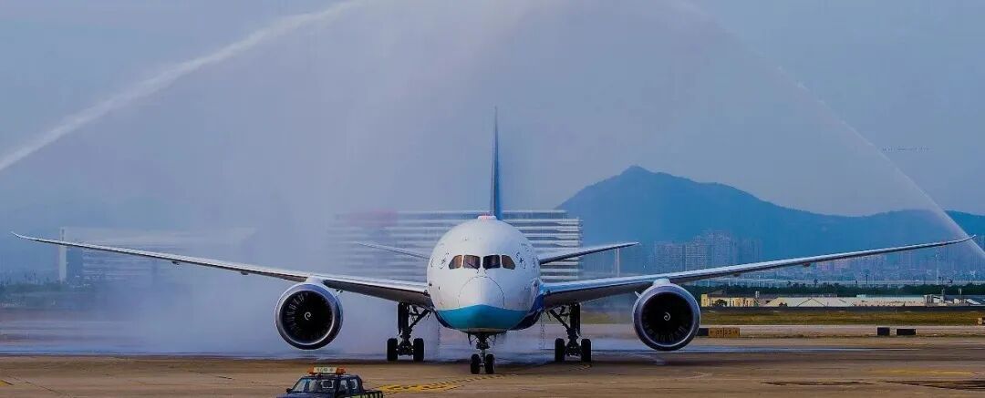 特朗普：提高军费至1.5万亿美元，打造“梦想军队”