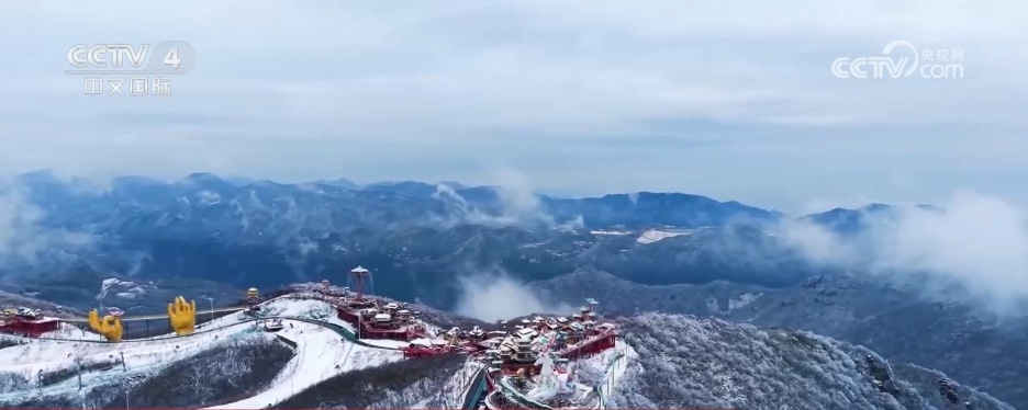 “冷资源”迸发“热动能” 冰雪季成为经济增长“黄金季” “冷资源”迸发“热动能” 冰雪季成为经济增长“黄金季”