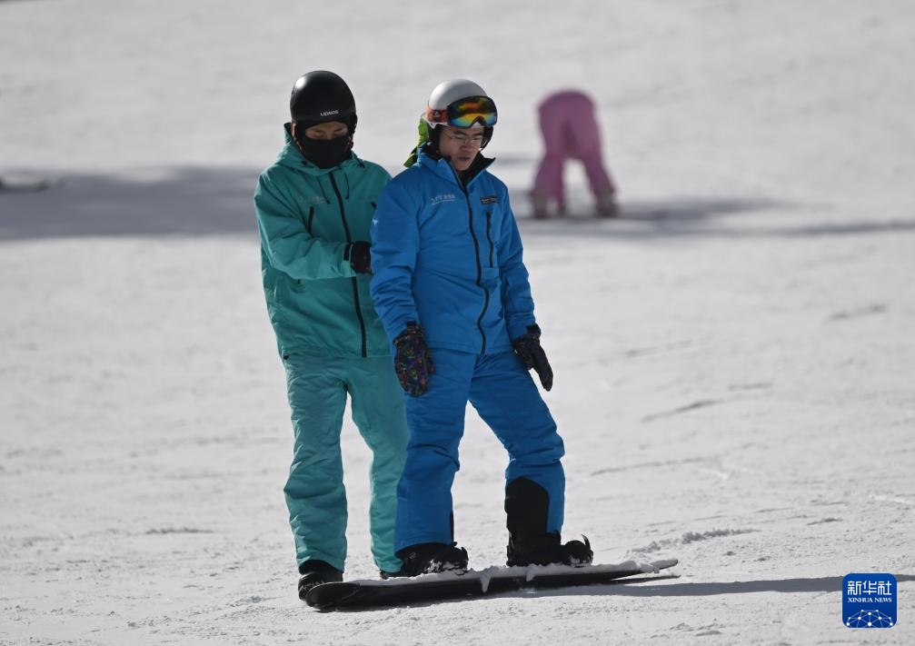 在四川畅享冰雪之乐