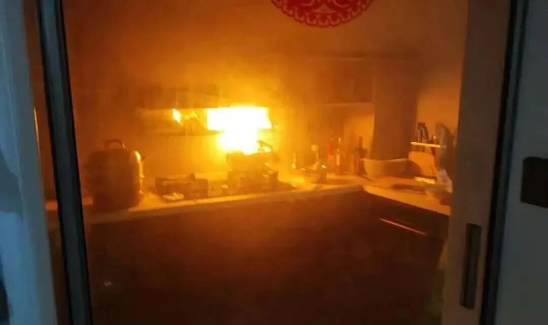 凌晨大火惊醒全楼！只因她烧水时“多做了”一件事……