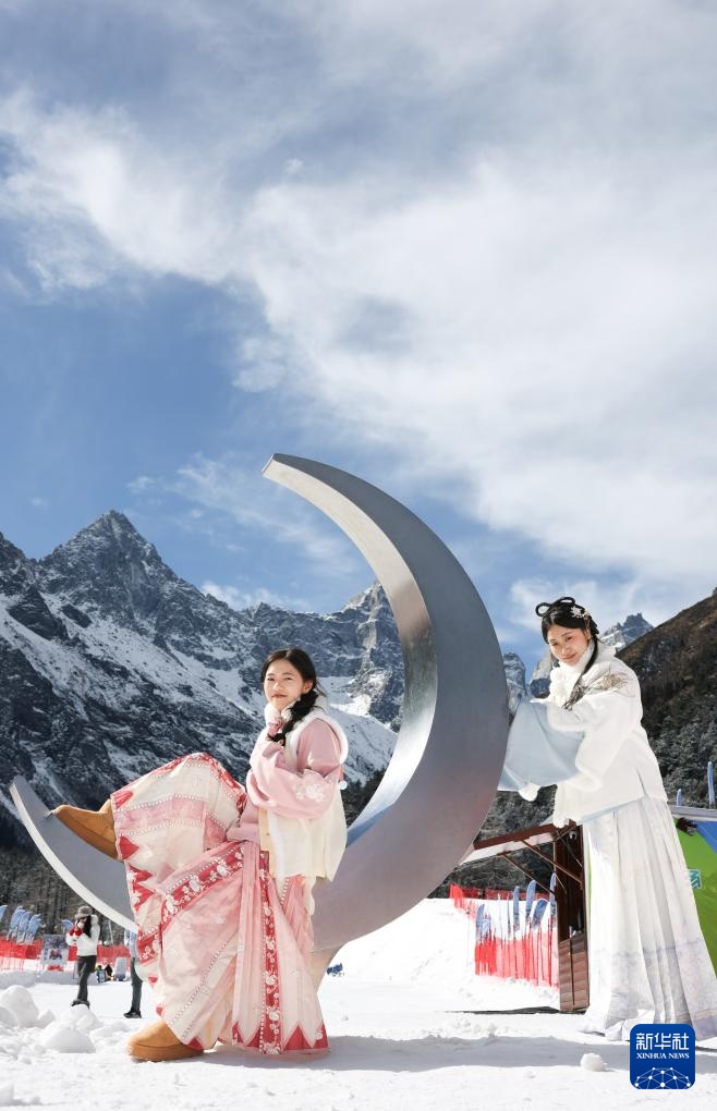 在四川畅享冰雪之乐