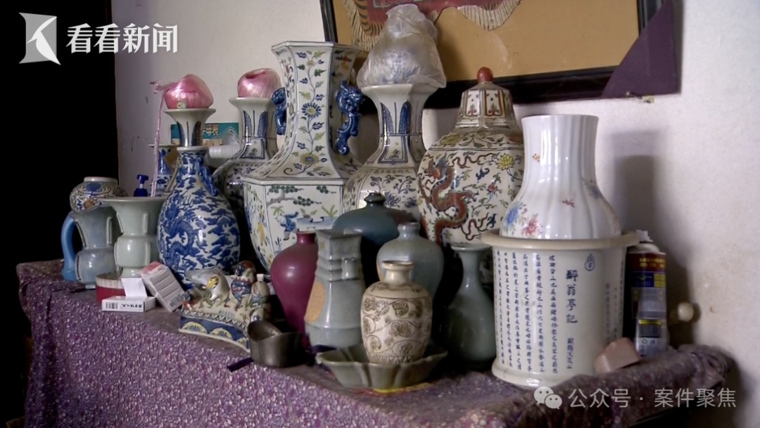 惊呆了!上海这户人家堪比“故宫”!上亿的鸡缸杯就有20个... 惊呆了!上海这户人家堪比“故宫”!上亿的鸡缸杯就有20个...