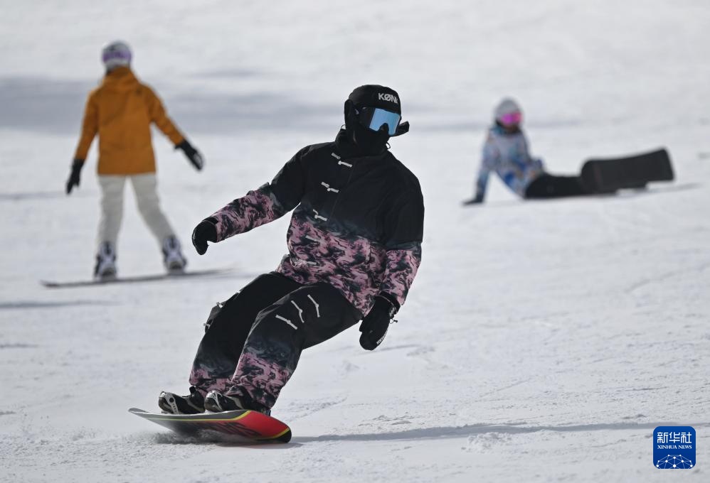 在四川畅享冰雪之乐