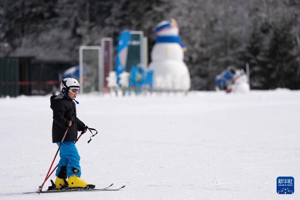 在四川畅享冰雪之乐