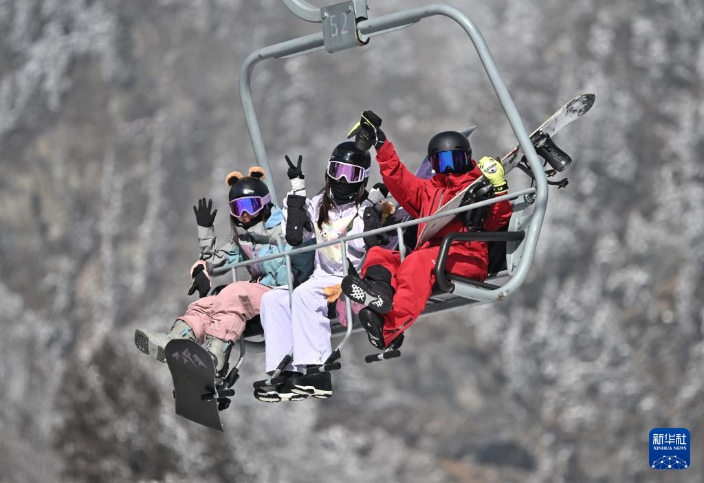 在四川畅享冰雪之乐