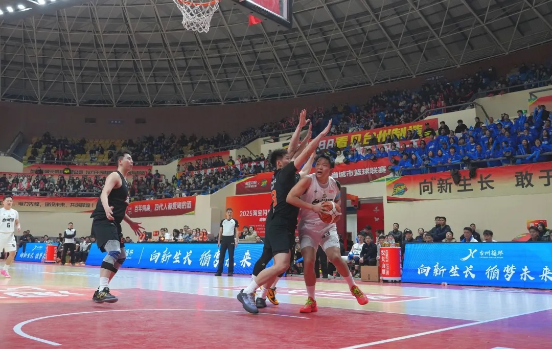 8日晚，“浙BA”永康队战胜台州湾新区队，拿下第15胜！