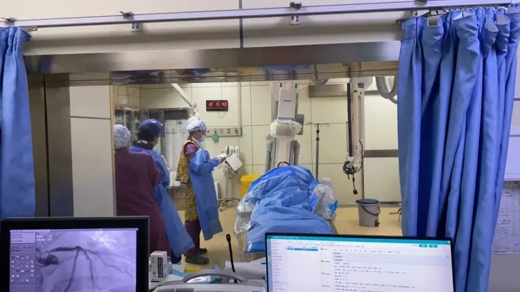 夫妻来浙江旅游因琐事拌嘴,妻子突然捂住胸口……医生:吵架真能气死人 夫妻来浙江旅游因琐事拌嘴,妻子突然捂住胸口……医生:吵架真能气死人