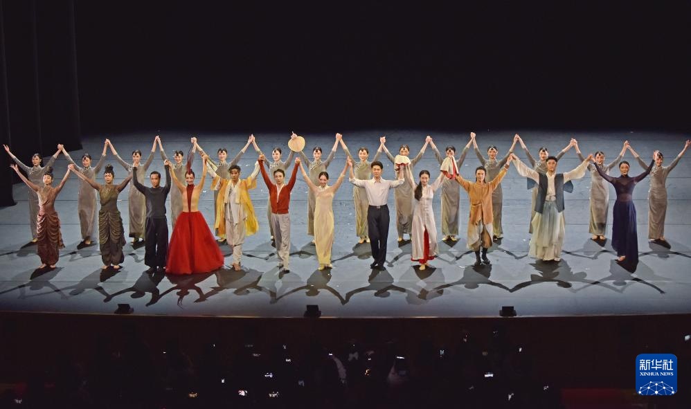 第二届“盛舞之夜”在香港开幕 第二届“盛舞之夜”在香港开幕