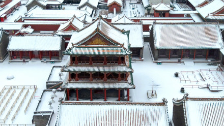 航拍雪中沈阳故宫，唯美浪漫