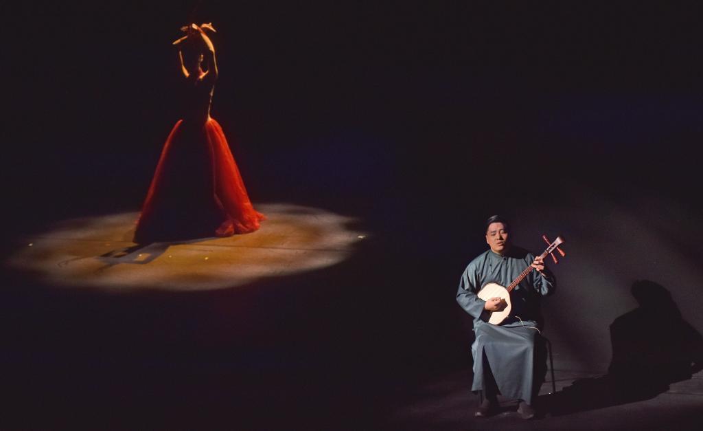 特写:香港“盛舞之夜” 国风雅韵悠扬 特写:香港“盛舞之夜” 国风雅韵悠扬