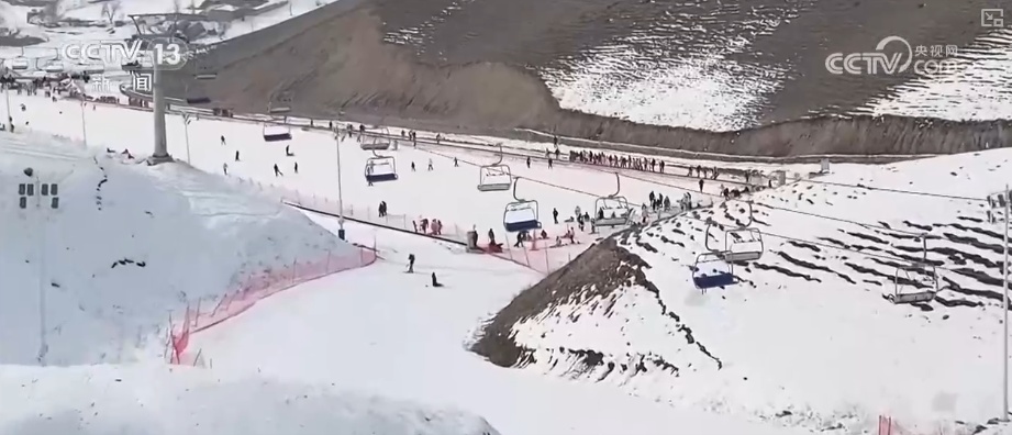 “滑雪+”激活复合式需求释放消费潜力 创新场景“错峰夜滑”“南国雪乡”圈粉留人 “滑雪+”激活复合式需求释放消费潜力 创新场景“错峰夜滑”“南国雪乡”圈粉留人