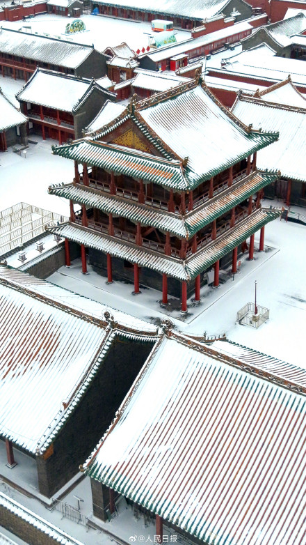 航拍雪中沈阳故宫，唯美浪漫