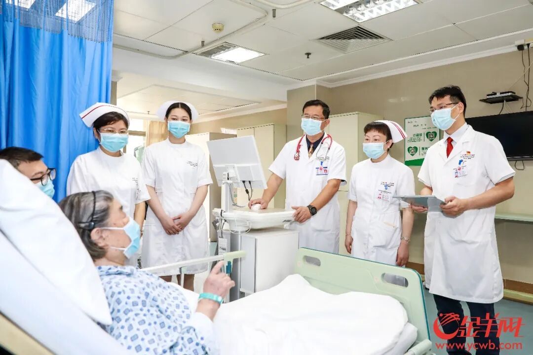 广东明确医院床位费及救护车“爬楼费” 广东明确医院床位费及救护车“爬楼费”