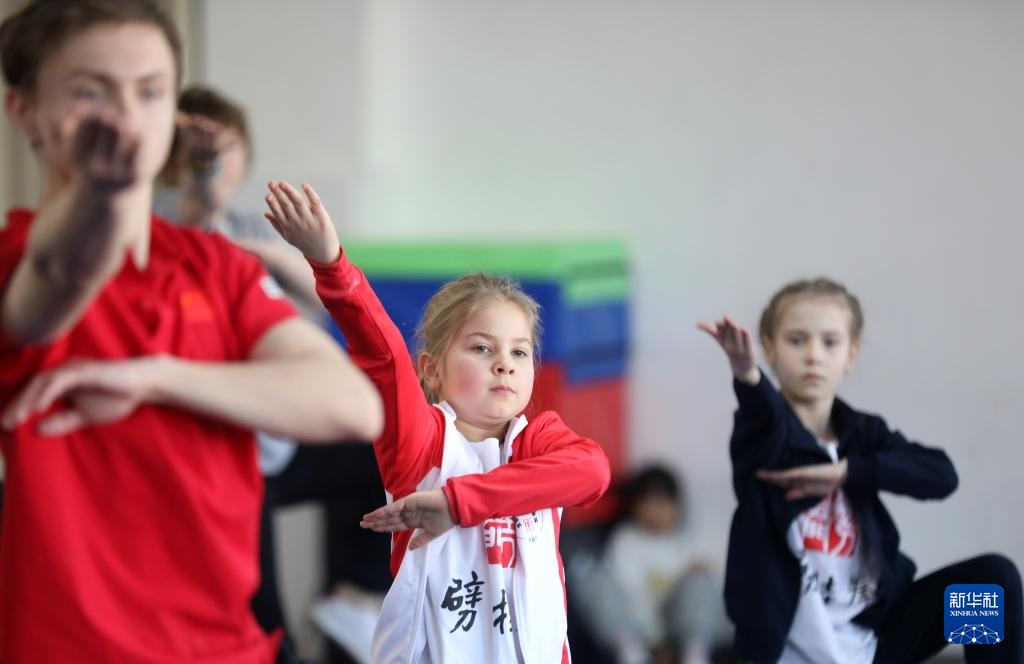 “洋学员”武术之乡习武忙